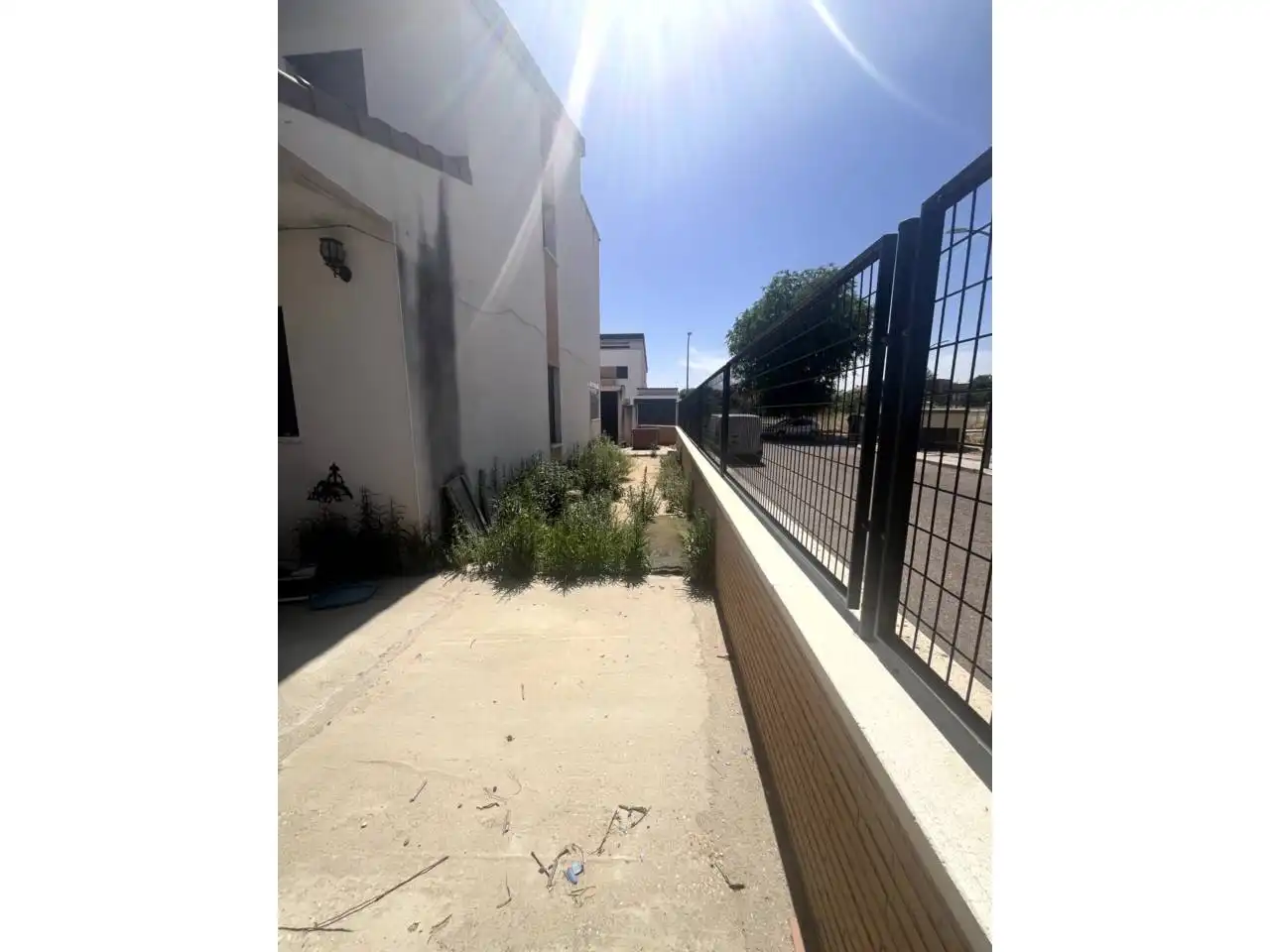 Vista exterior de Casa adosada en venda en Olías del Rey amb Calefacció, Jardí privat i Terrassa