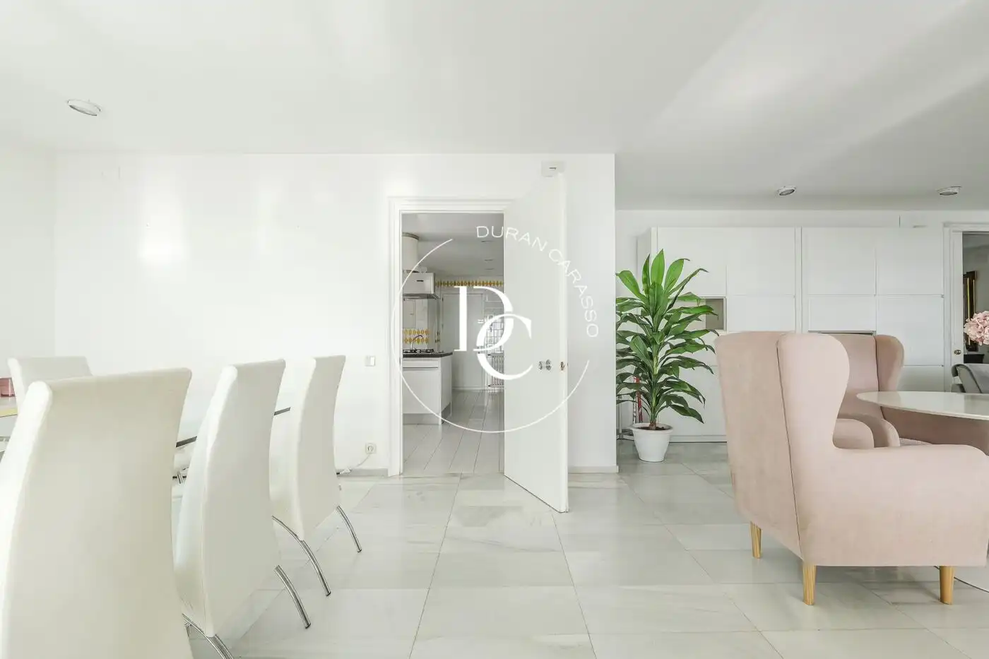 House with pool for sale in Plaça Torremoruna, imagen 21