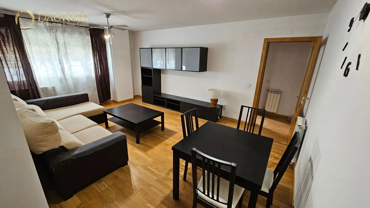 Living room of Flat for sale in Madrid  with Heating and Storage room