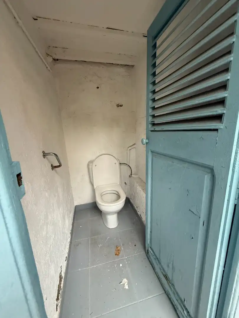 Badezimmer von Geschaftsraum zur Miete in Sant Cugat del Vallès