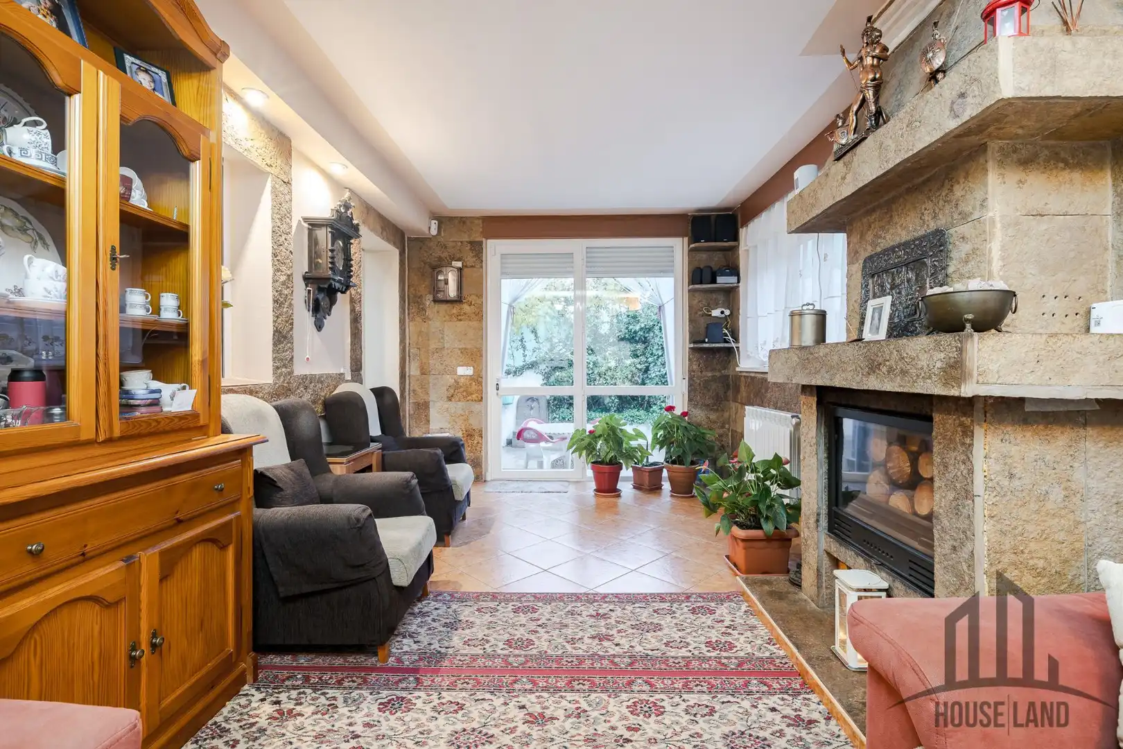 Living room of Houses for sale in Fuentenovilla  with Air Conditioner, Heating and Private garden