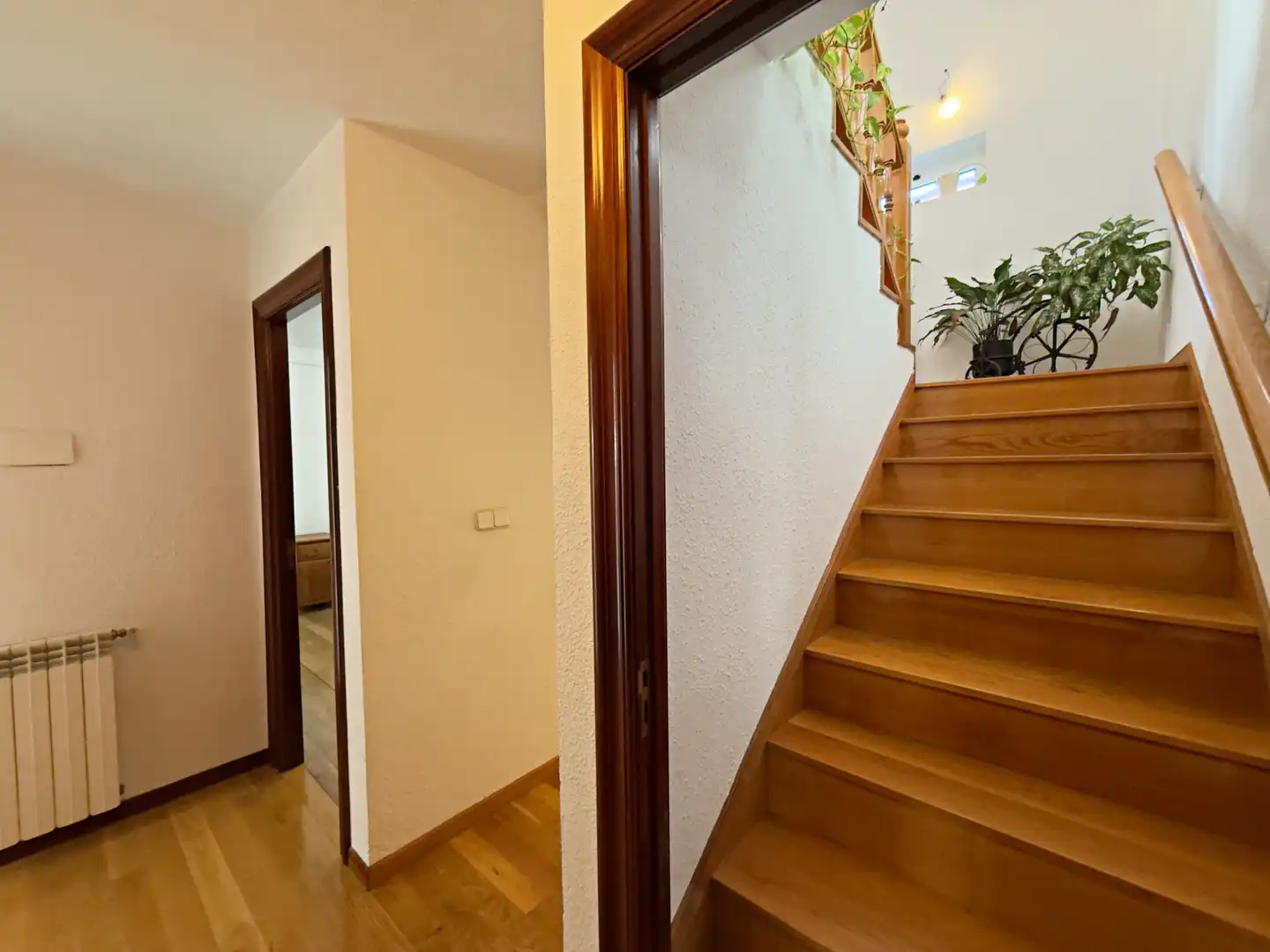 Casa o xalet en venda en Oviedo  amb Calefacció, Jardí privat i Parquet