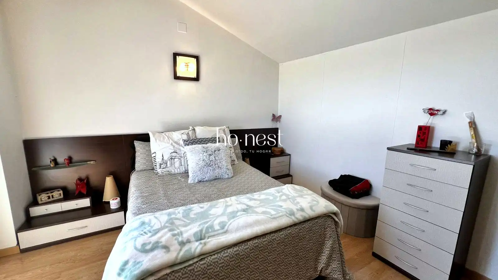 Habitación de Casa adosada en venta en La Granada con Calefacción y Terraza