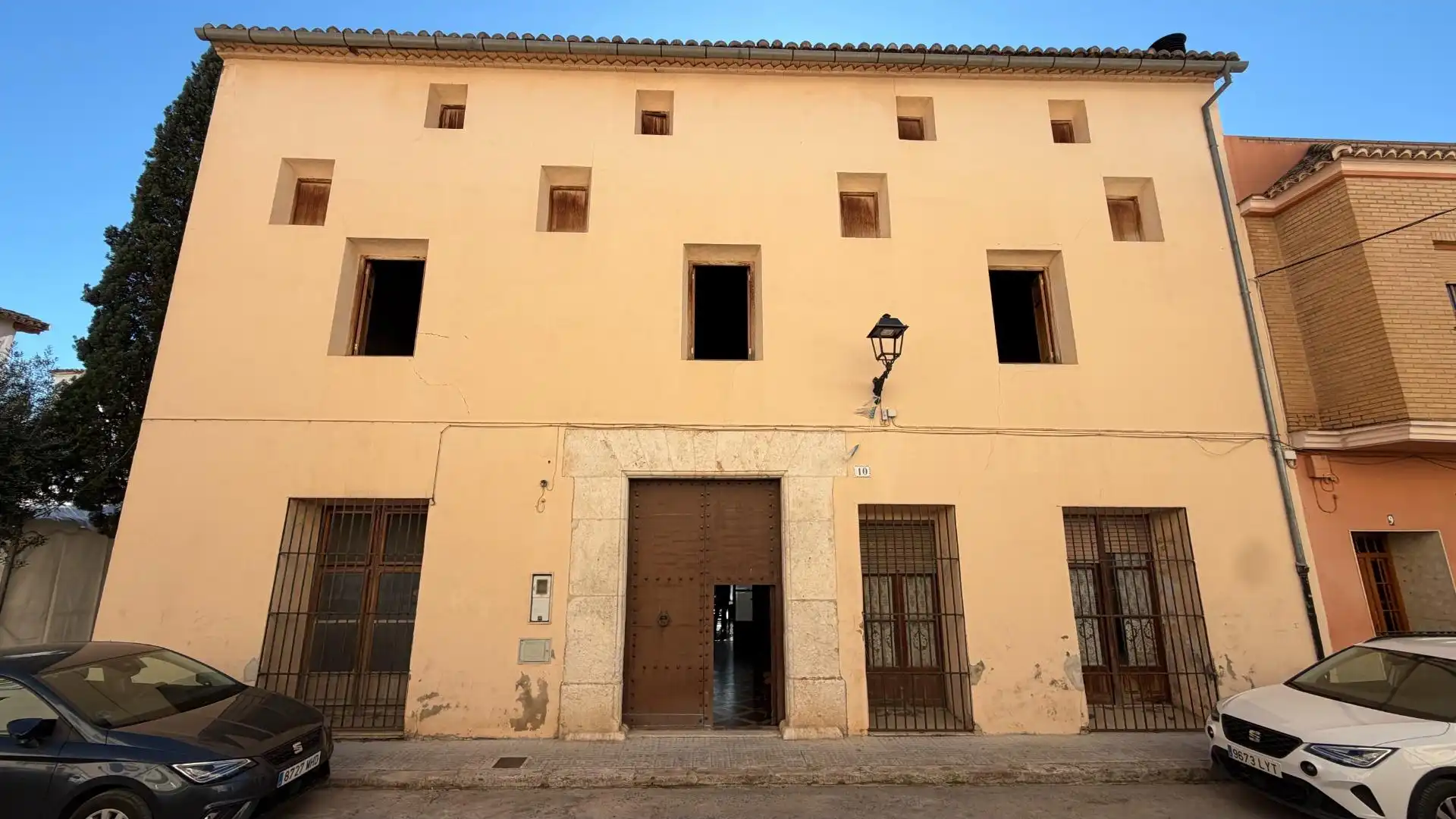 Vista exterior de Finca rústica en venda en Alberic amb Jardí privat i Terrassa