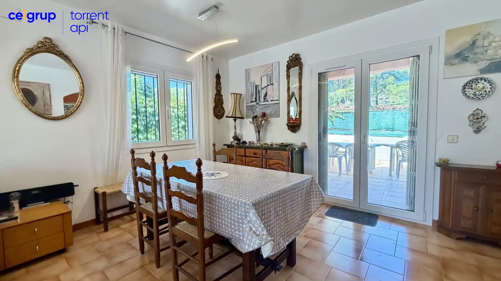 Comedor de Casa o chalet en venta en L'Estartit con Aire acondicionado, Calefacción y Terraza