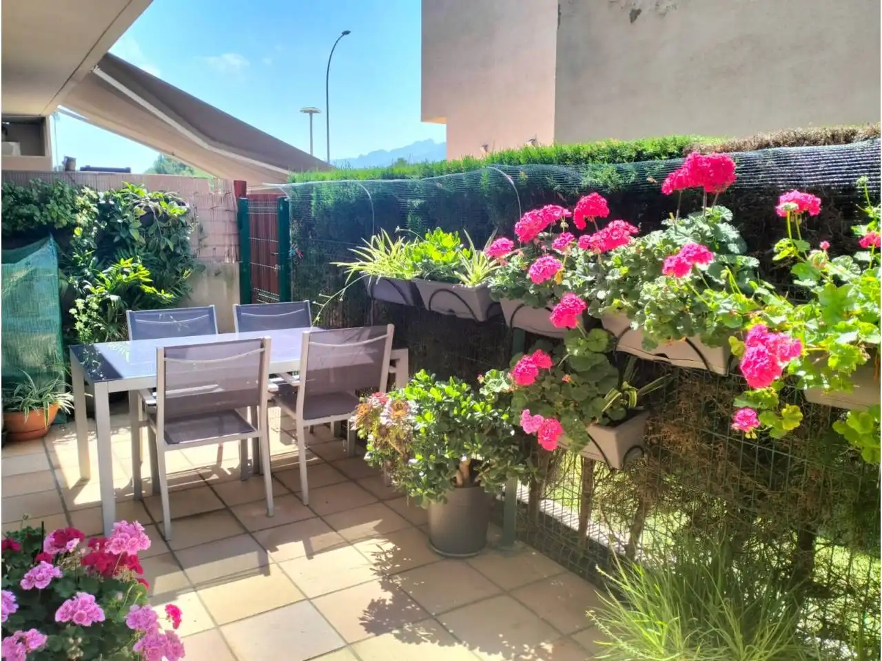 Terrassa de Casa o xalet en venda en Mont-roig del Camp amb Aire condicionat, Calefacció i Terrassa