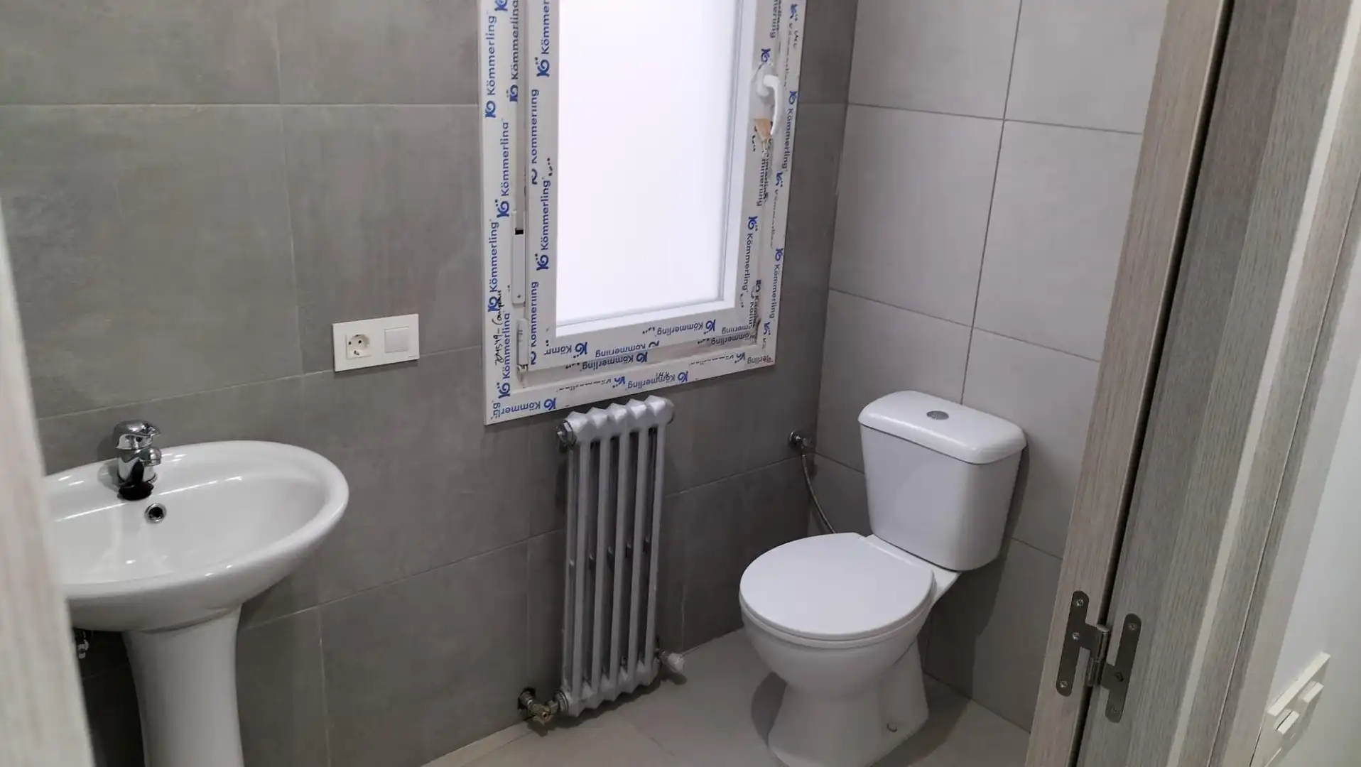 Baño de Piso en venta en Palencia con Calefacción, Terraza y Trastero