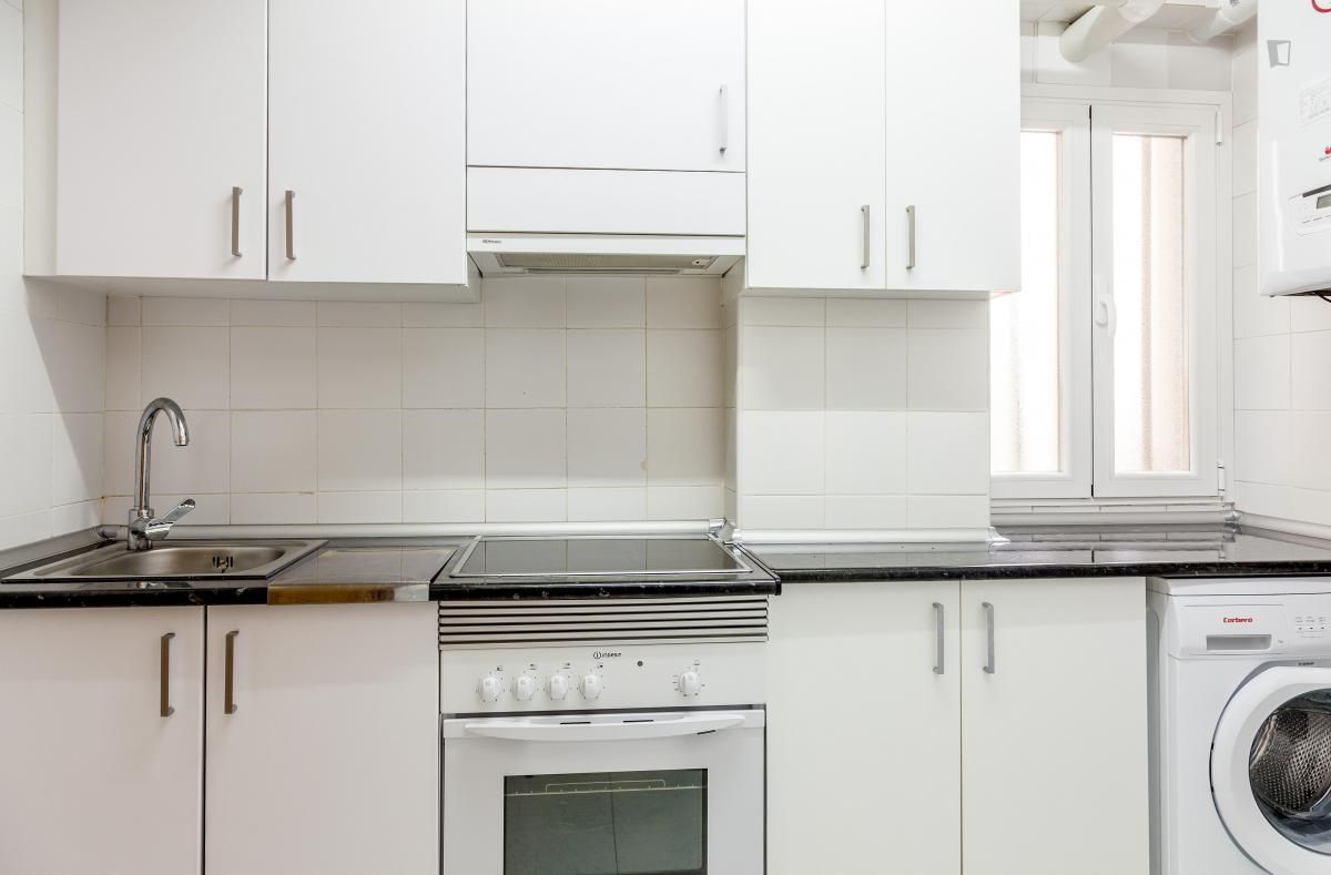 Kitchen of Apartment to rent in  Madrid Capital  with Air Conditioner, Heating and Furnished