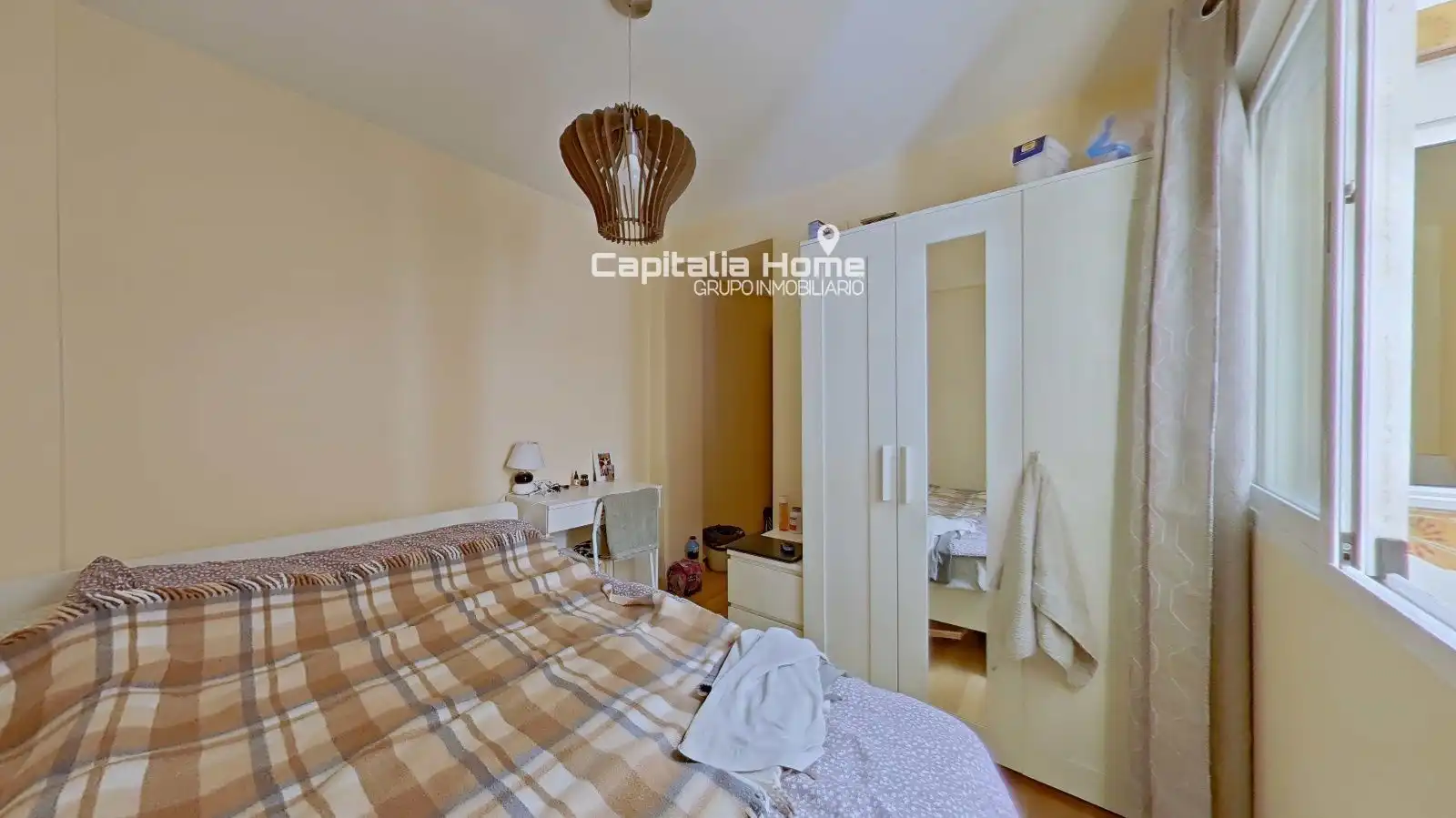 Habitación de Piso en venta en Alicante / Alacant con Aire acondicionado, Calefacción y Amueblado