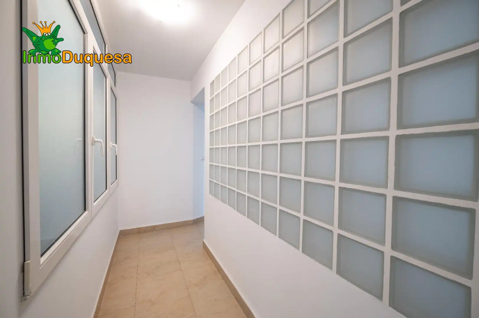 Flat for sale in Granada  with Air Conditioner and Heating