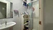 Bathroom of Flat for sale in Tolosa