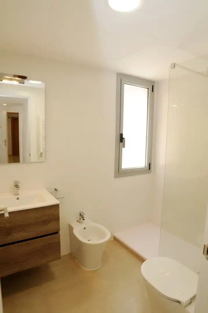 Wohnung zur Miete in Calle DE LA MARE DE DEU DE LA MERCE, Tiana