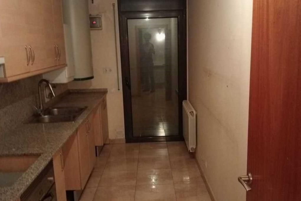 Kitchen of Flat for sale in Tremp  with Heating