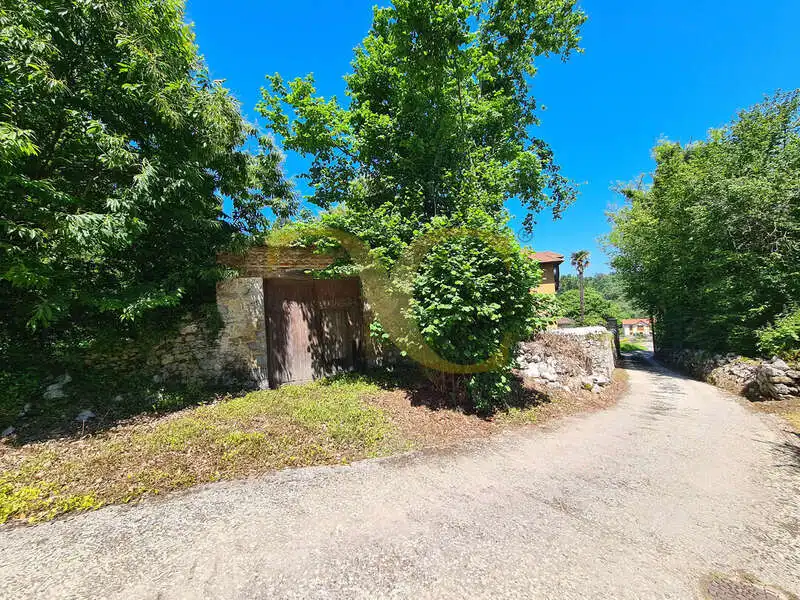 Casa o xalet en venda en Llanes amb Jardí privat, Terrassa i Traster