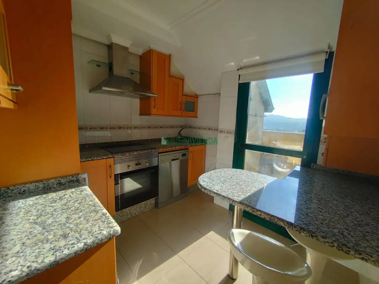 Cocina de Ático de alquiler en Lavadores