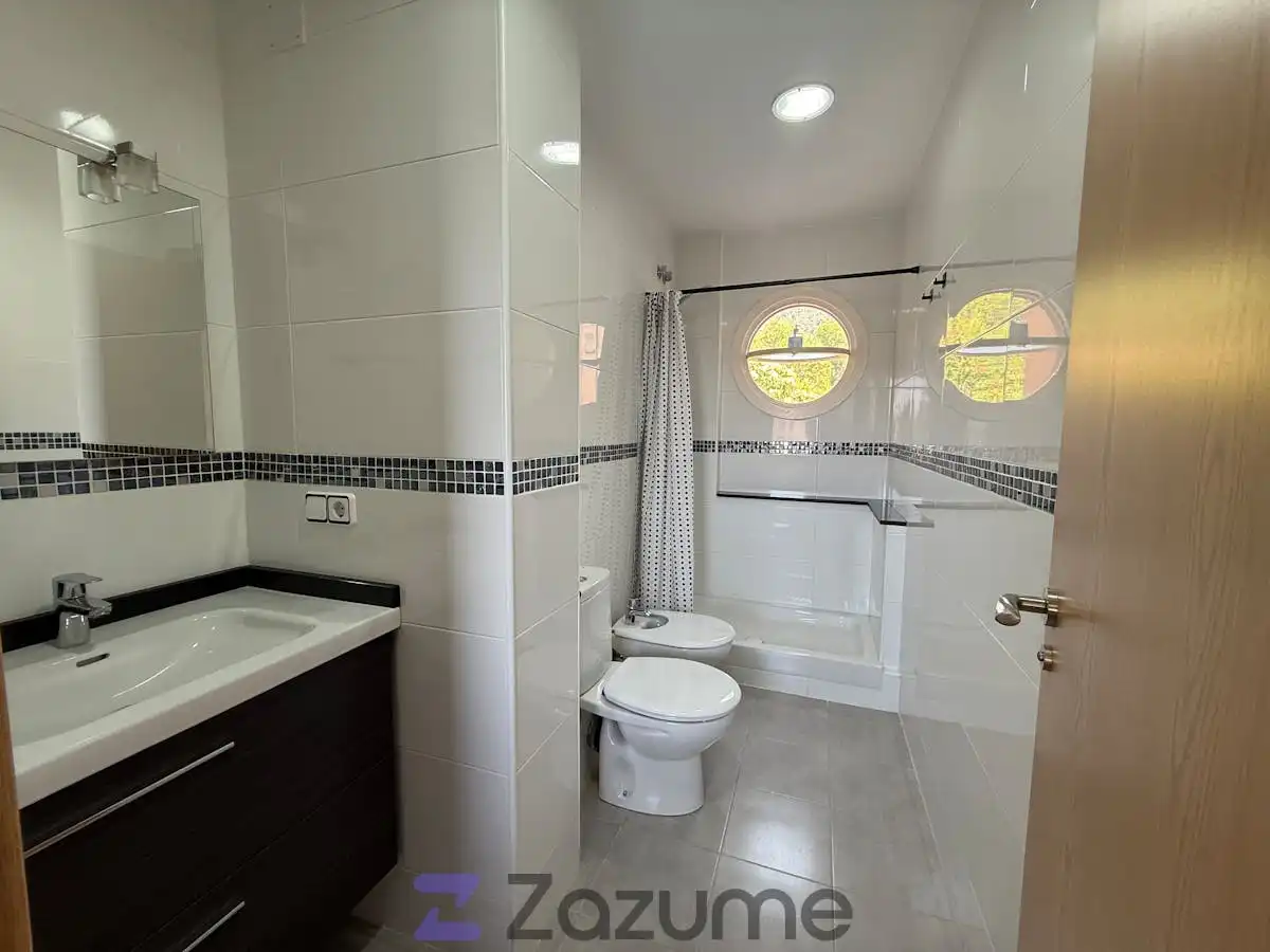 Bathroom of Flat for rent in Náquera  with Terrace, Swimming Pool and Oven