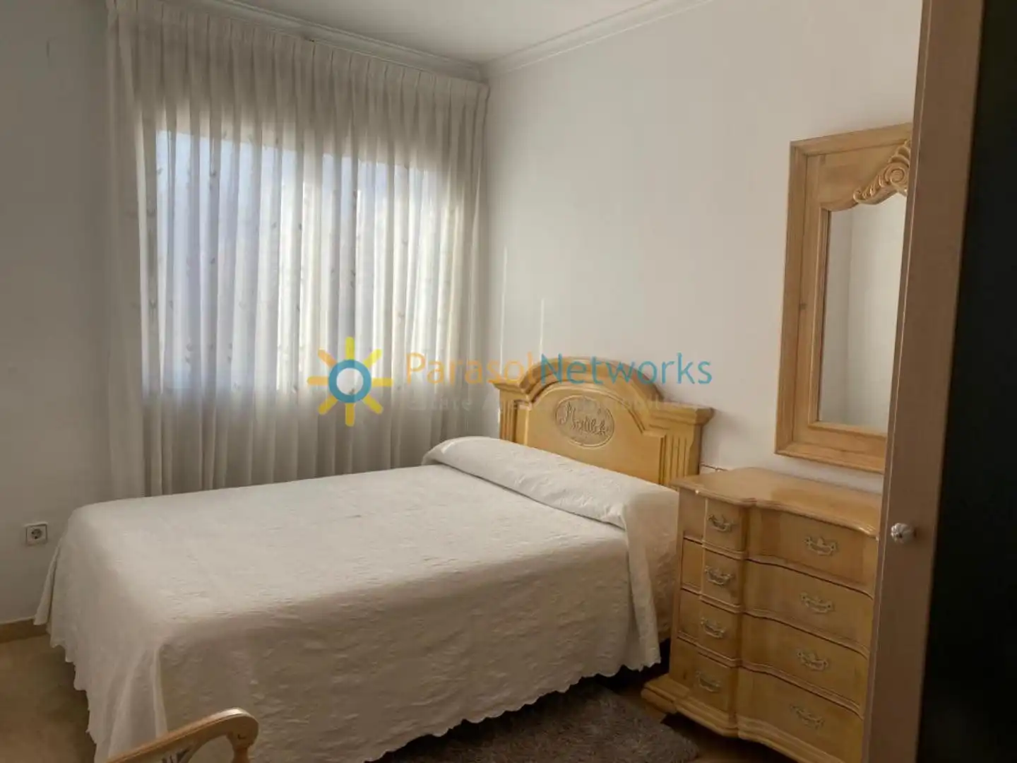 Habitación de Piso de alquiler en Gandia con Horno y Balcón
