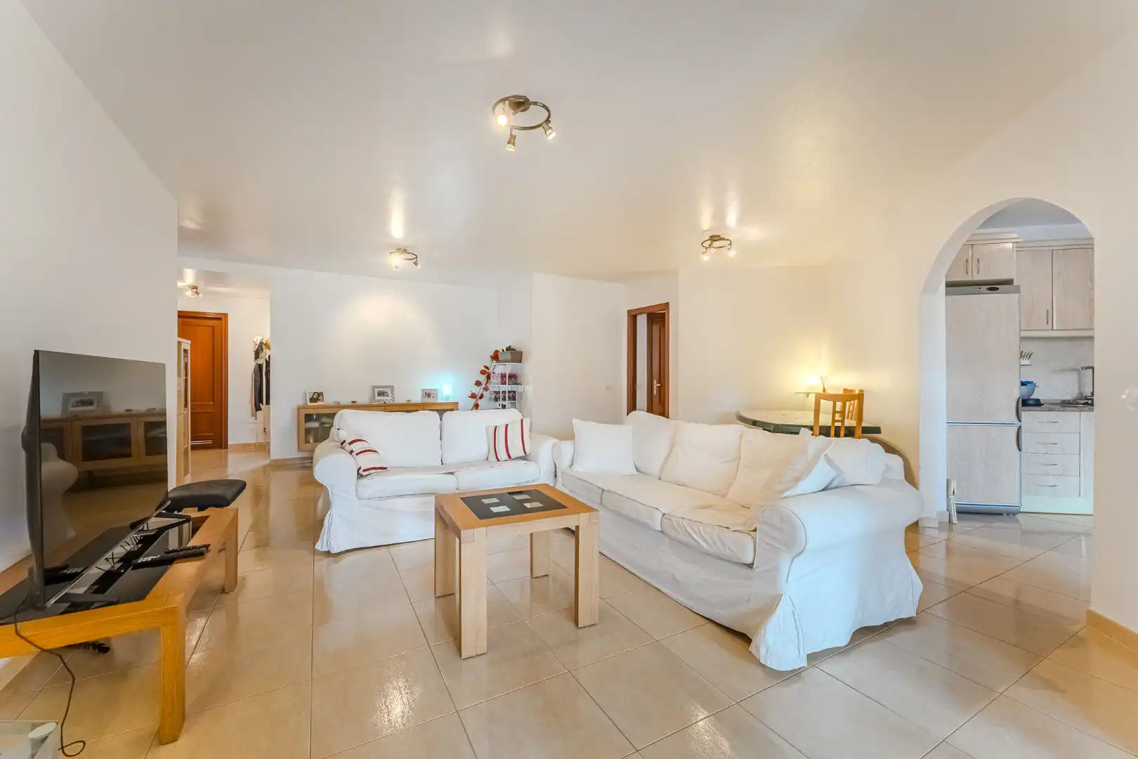 Sala de estar de Piso en venta en Arona con Terraza, Amueblado y Horno