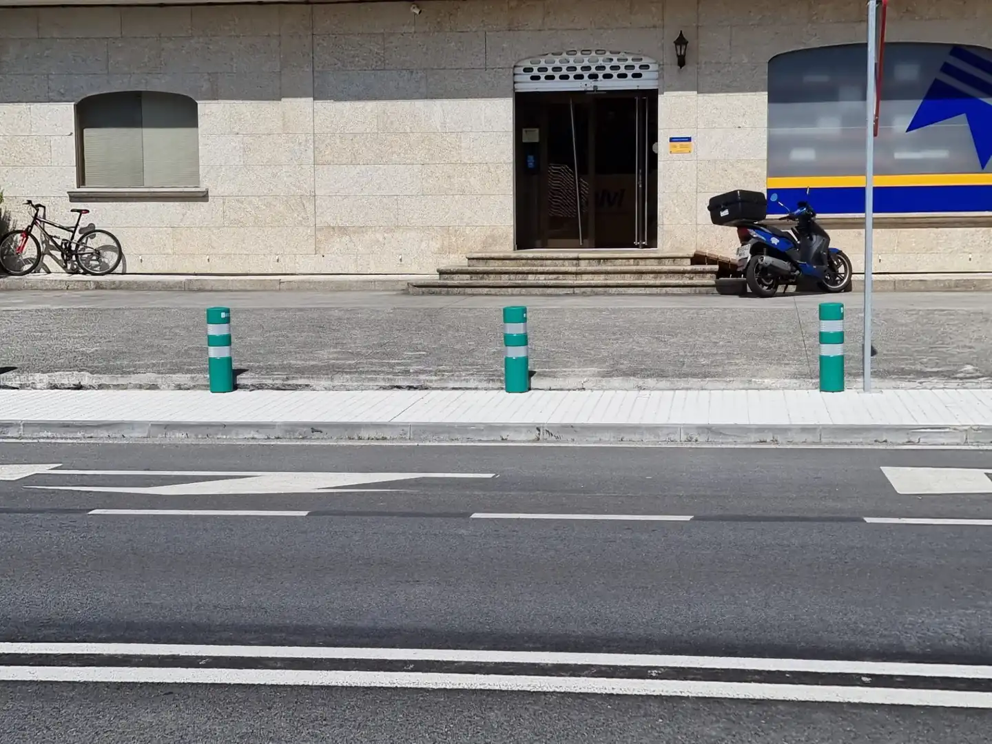 Aparcament de Nau industrial en venda en Sanxenxo