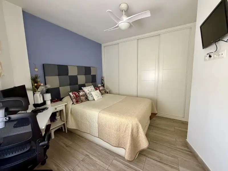 Bedroom of Flat for sale in Madrid  with Heating, Terrace and Storage room