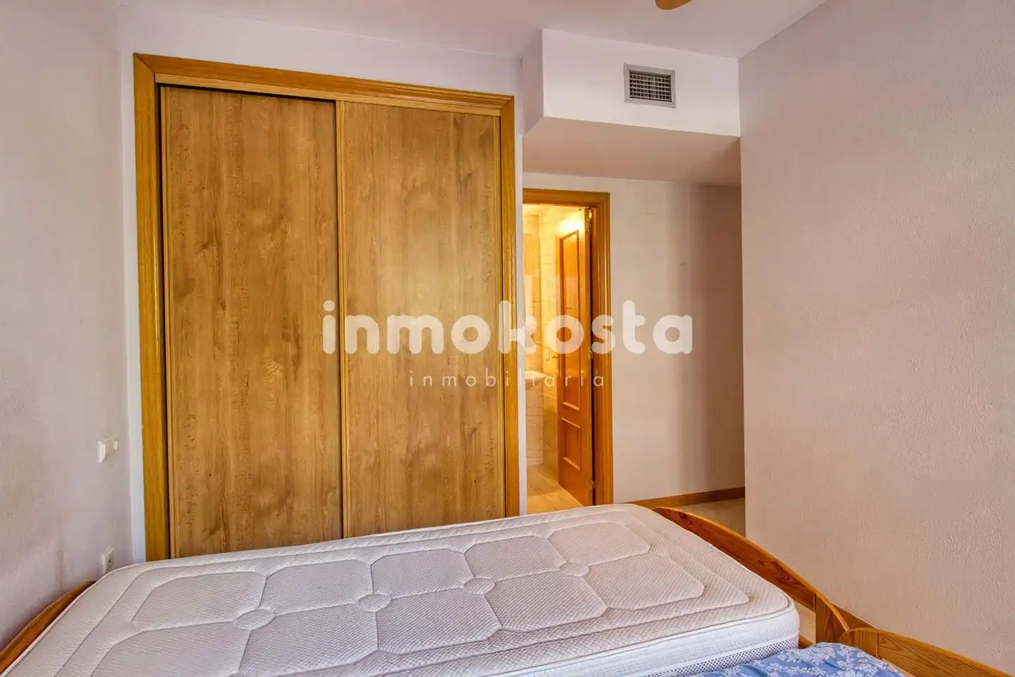 Bedroom of Ground floor for sale in Villajoyosa / La Vila Joiosa  with Air Conditioner, Terrace and Community pool