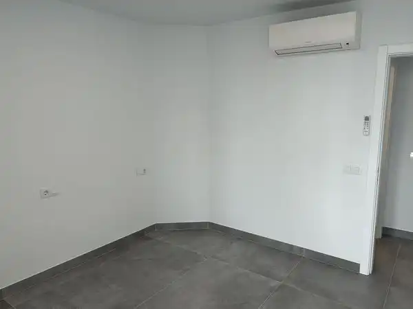Flat for rent in Las Palmas de Gran Canaria  with Air Conditioner, Heating and Oven