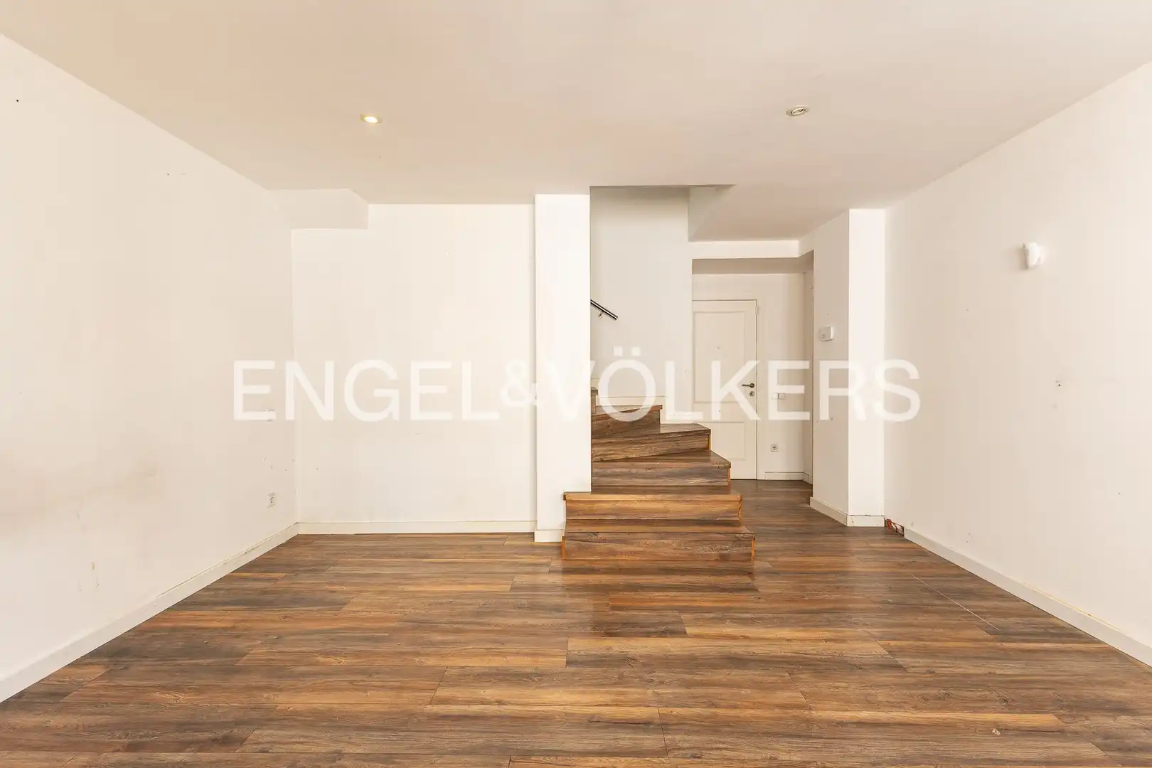 Piso en venta en Tona con Aire acondicionado, Calefacción y Parquet