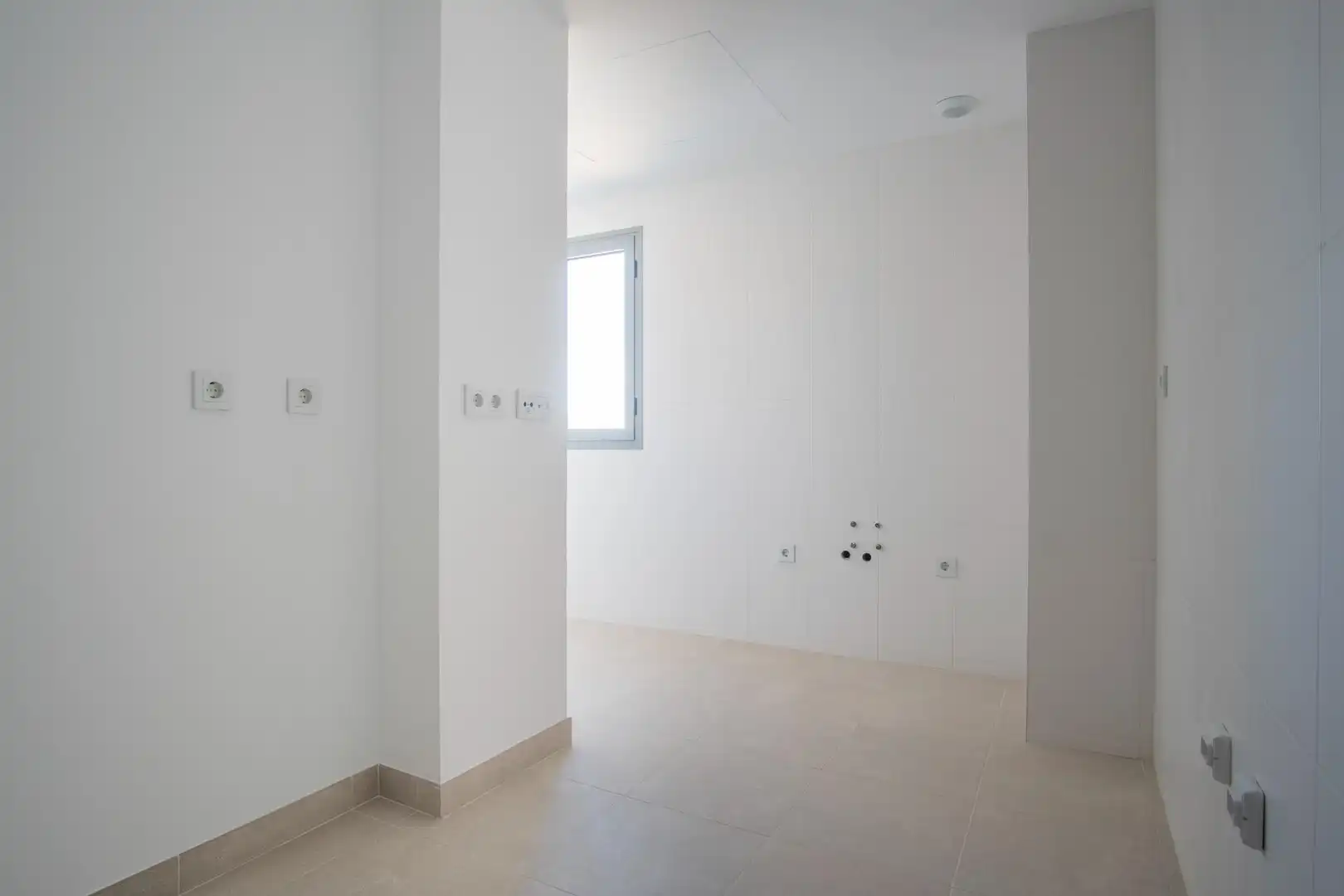 Wohnung zum Verkauf in San Fernando mit Klimaanlage, Heizung und Terrasse