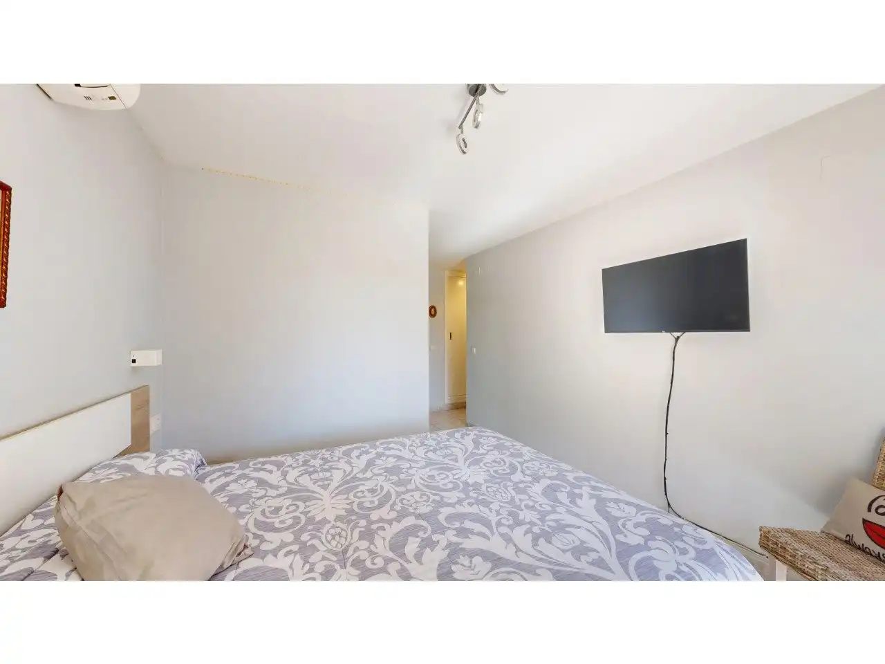 Bedroom of Flat for sale in Cullera  with Air Conditioner, Private garden and Terrace
