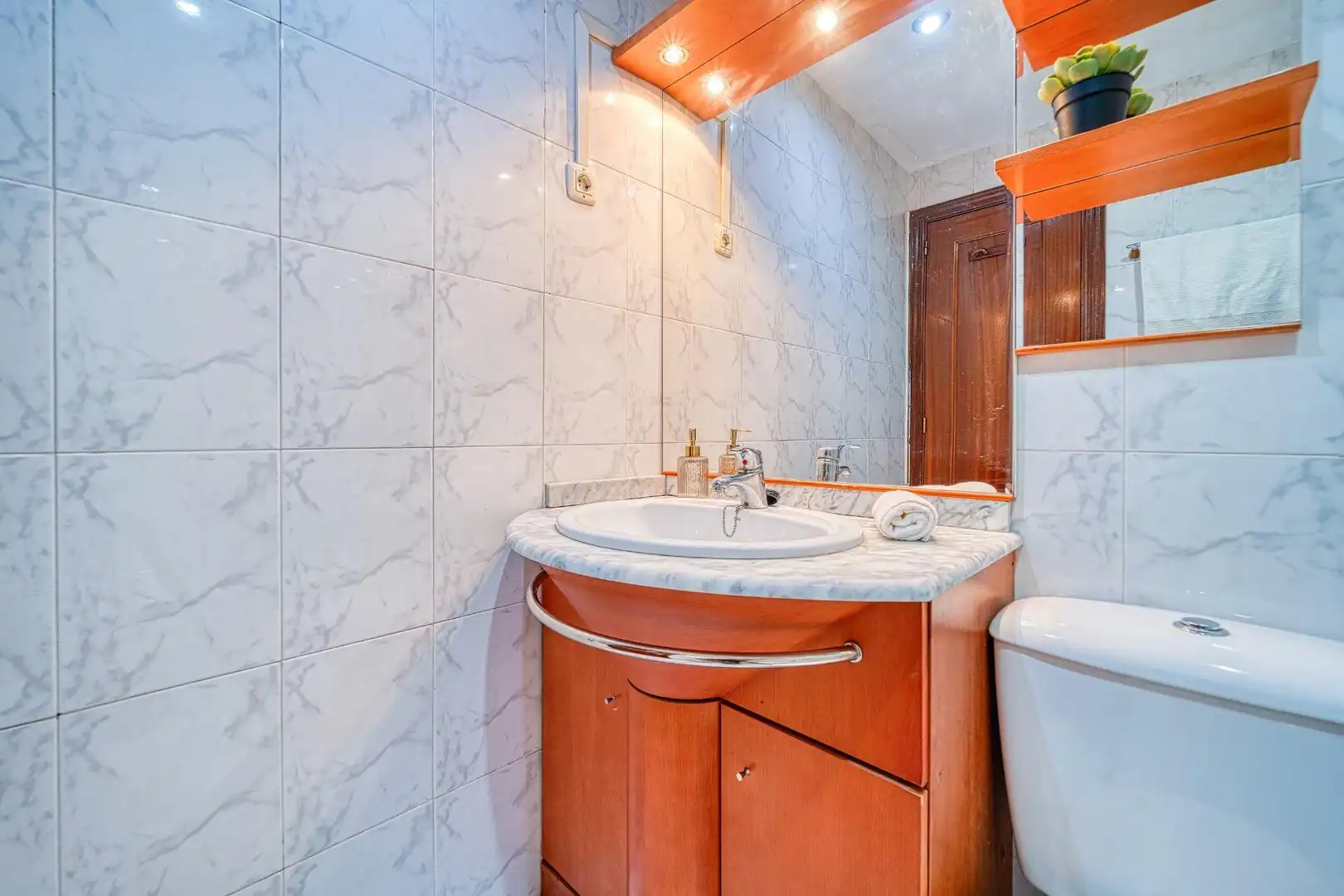Baño de Dúplex en venta en Azuqueca de Henares con Aire acondicionado y Calefacción