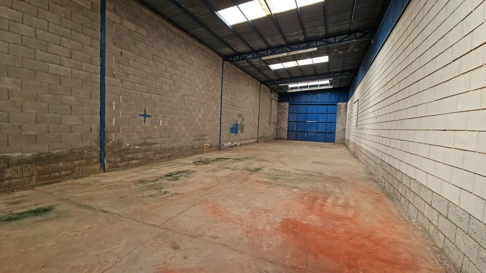 Nave industrial en venta en Alhama de Aragón
