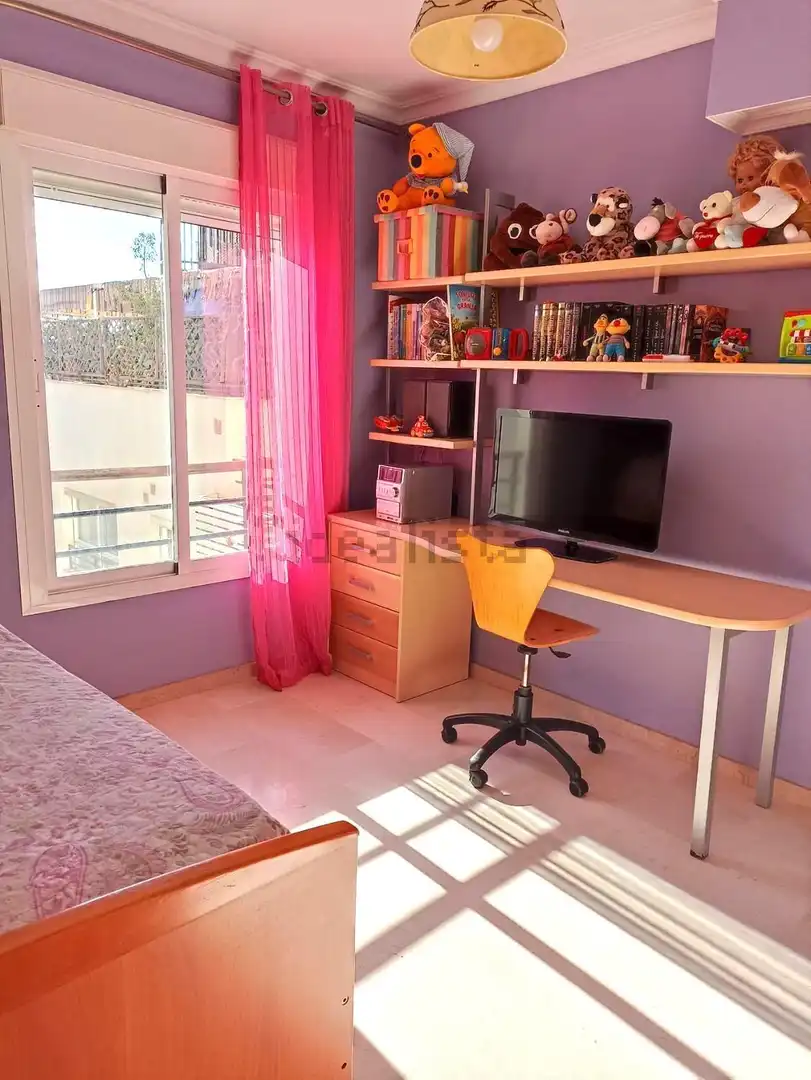 Bedroom of Attic for sale in Málaga  with Air Conditioner, Heating and Private garden