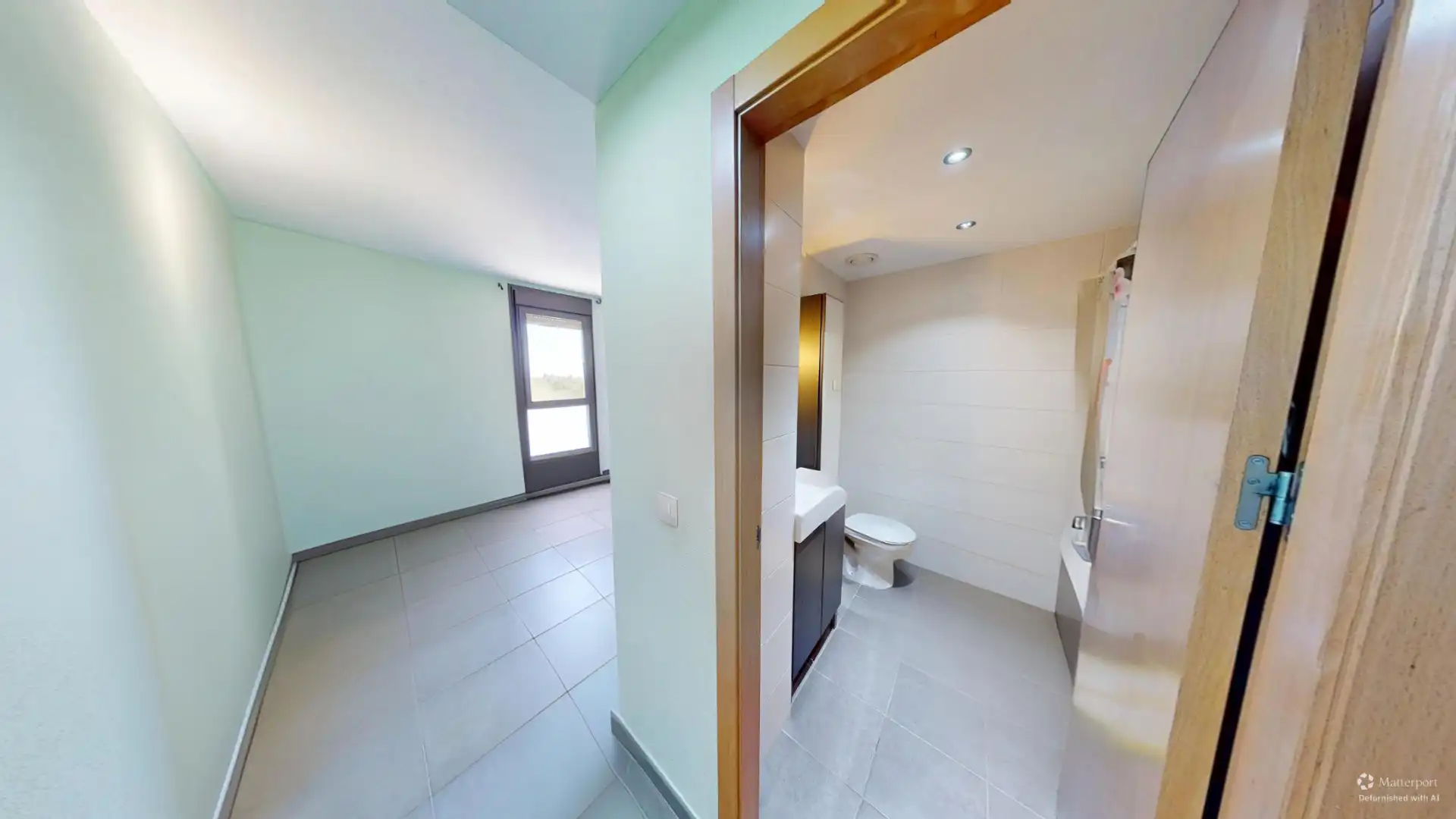 Baño de Piso en venta en Elche / Elx con Amueblado y Balcón