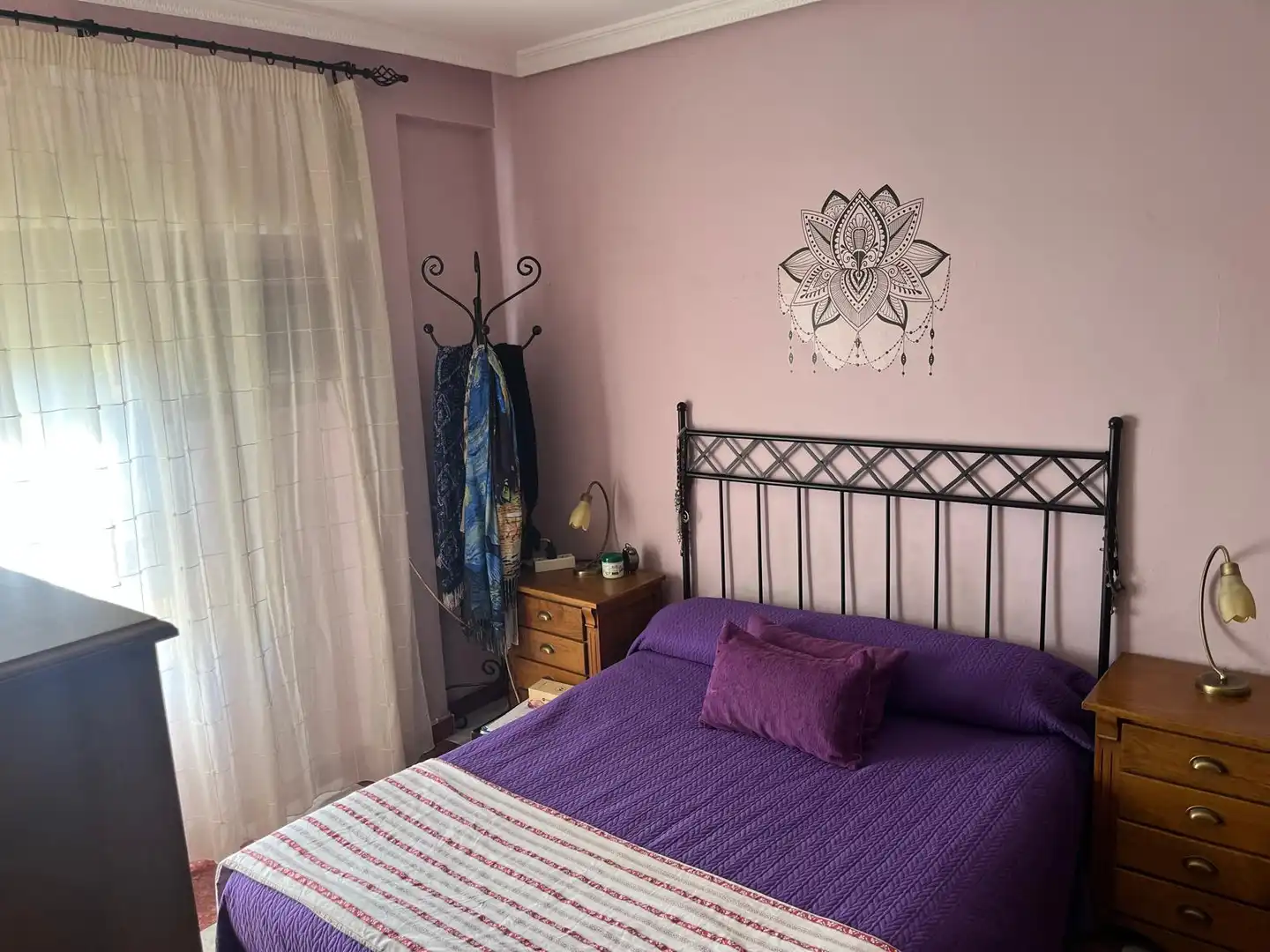 Habitación de Piso en venta en Mairena del Aljarafe con Trastero y Balcón