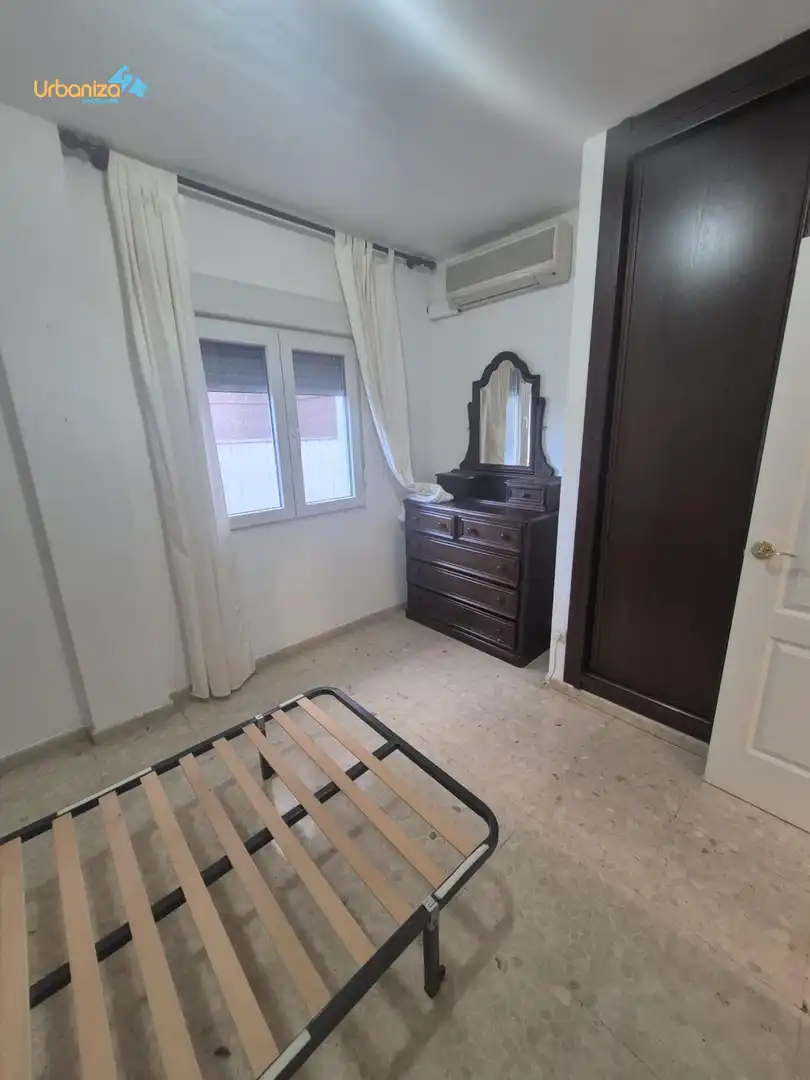 Piso de alquiler en PADRE RAFAEL, Casco Antiguo