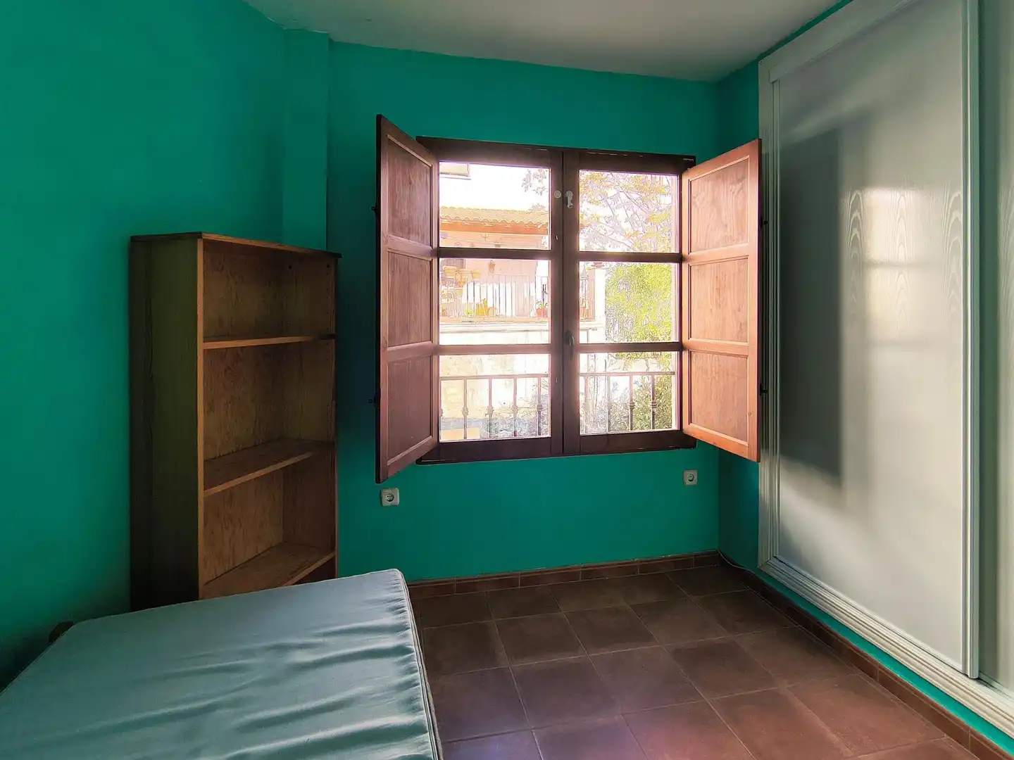 Habitación de Casa adosada en venta en Olmeda de las Fuentes con Calefacción y Terraza