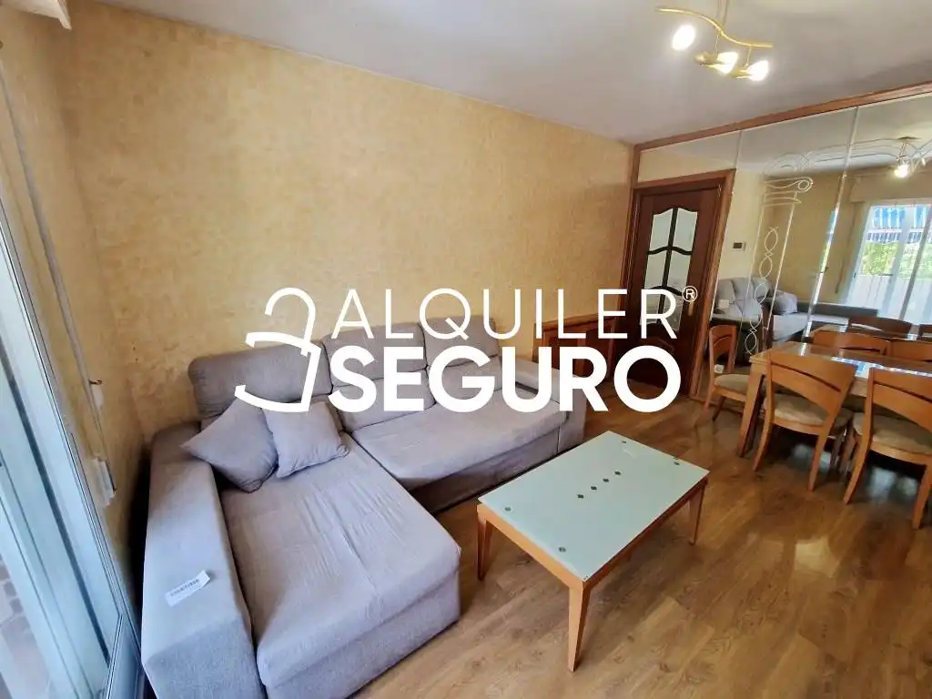 Sala de estar de Piso de alquiler en Humanes de Madrid con Aire acondicionado, Calefacción y Terraza