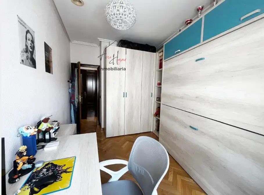 Habitación de Piso de alquiler en Salamanca con Aire acondicionado, Calefacción y Parquet