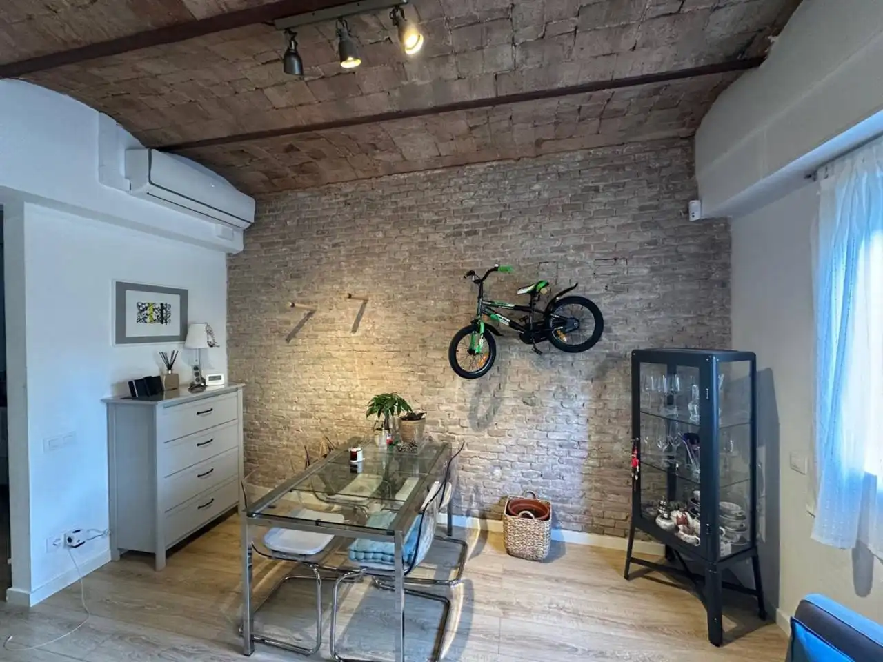 Piso de alquiler en Barcelona con Aire acondicionado, Calefacción y Amueblado