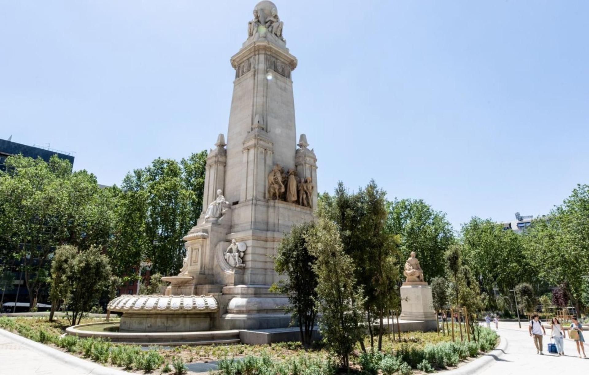 Jardí de Apartament en venda en  Madrid Capital amb Calefacció, Terrassa i Balcó
