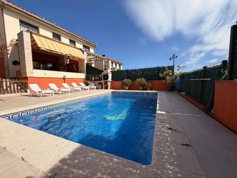 Casa adosada en venda a Carrer de la Font dels Canyers, Sant Joan - Vilarromà