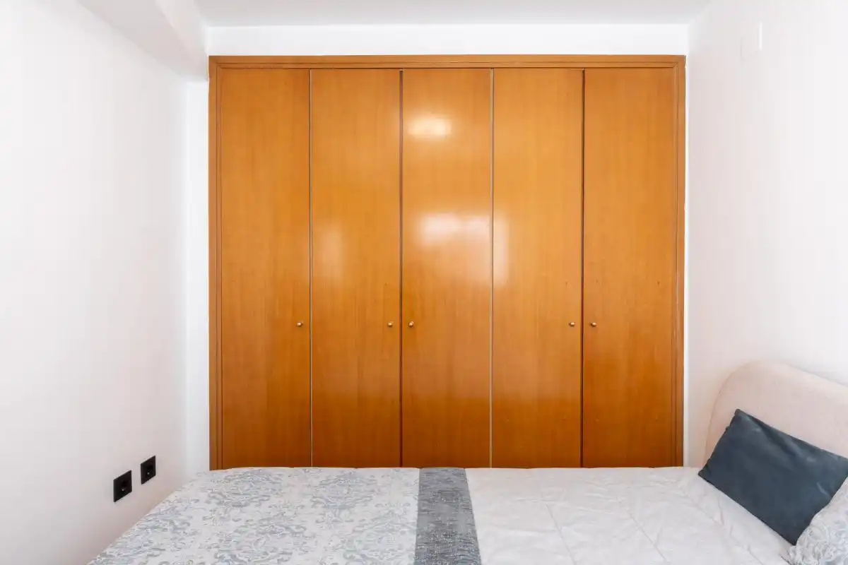 Habitación de Ático de alquiler en Valencia con Aire acondicionado, Calefacción y Amueblado