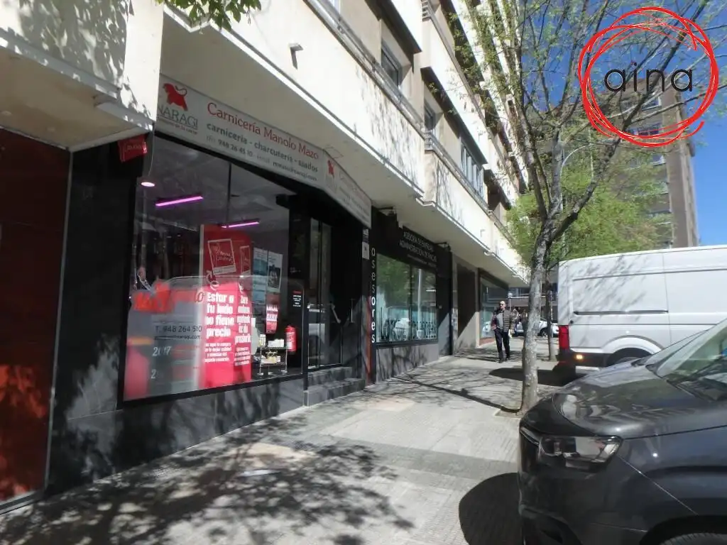 Business premises for sale in Iturrama, imagen 2