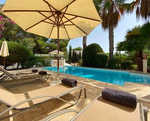 Piscina de Casa o xalet de lloguer en Sant Josep de sa Talaia amb Aire condicionat, Calefacció i Jardí privat