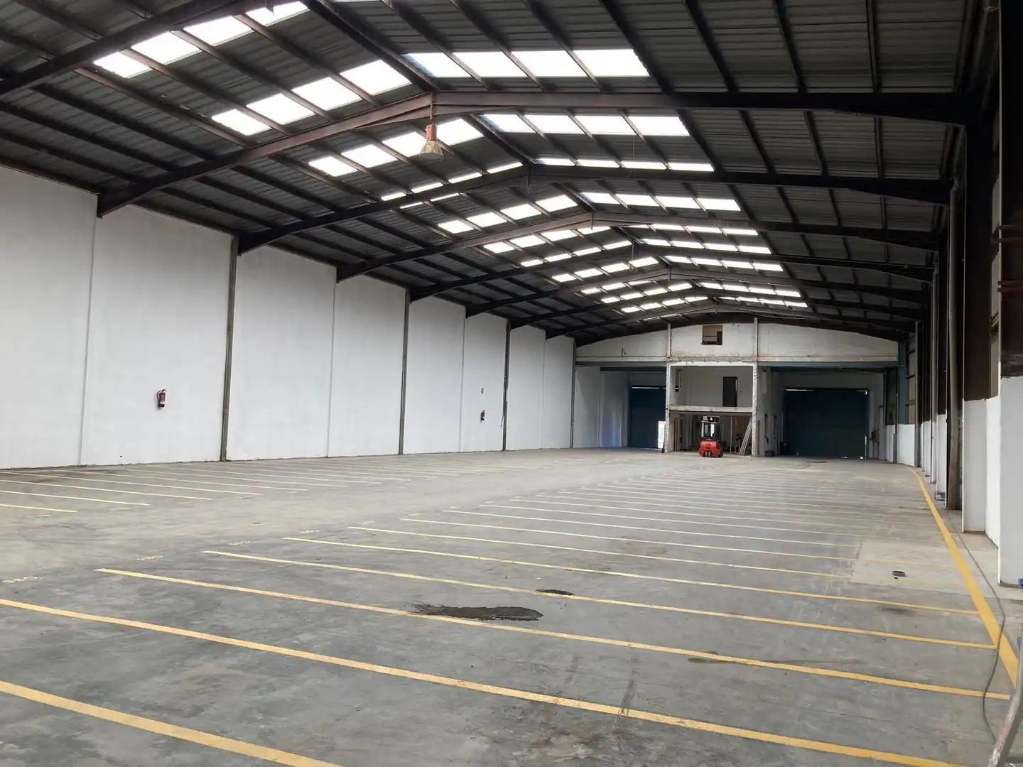 Exterior view of Industrial buildings for rent in Nules