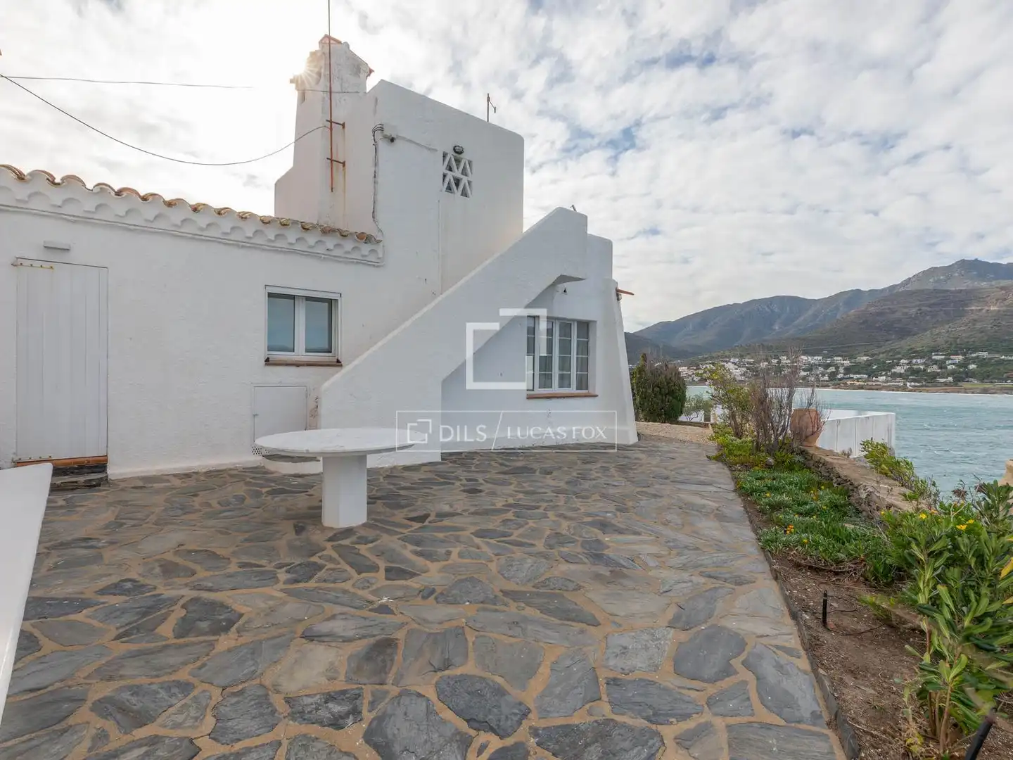 Vista exterior de Casa o xalet en venda en El Port de la Selva amb Calefacció, Terrassa i Traster