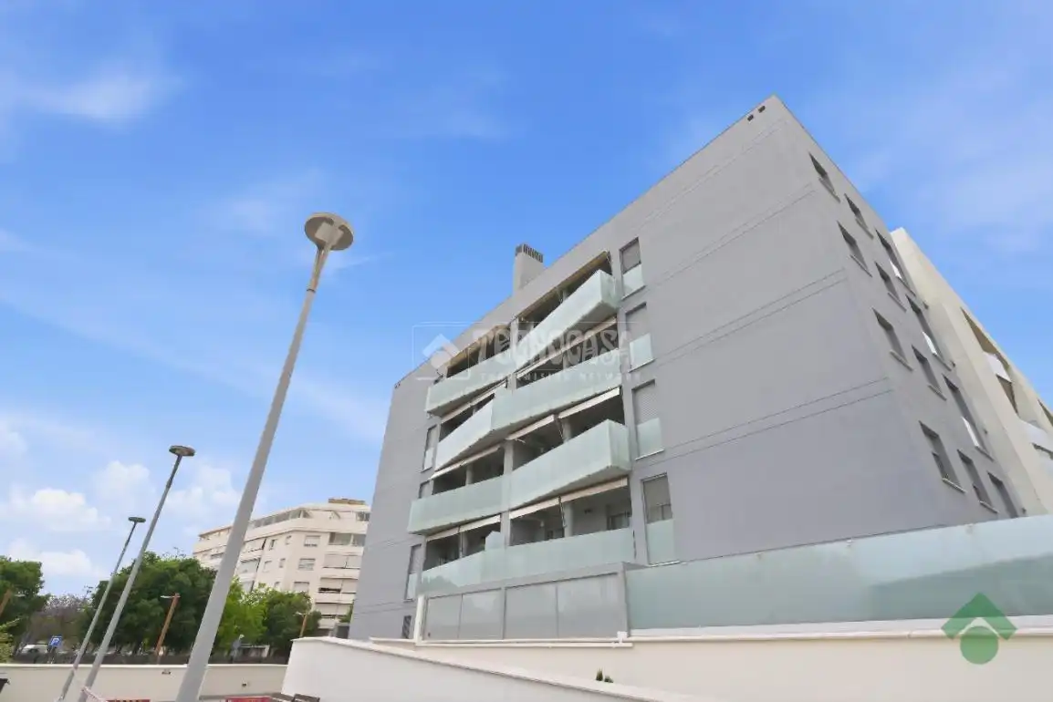 Vista exterior de Pis en venda en Jerez de la Frontera amb Aire condicionat