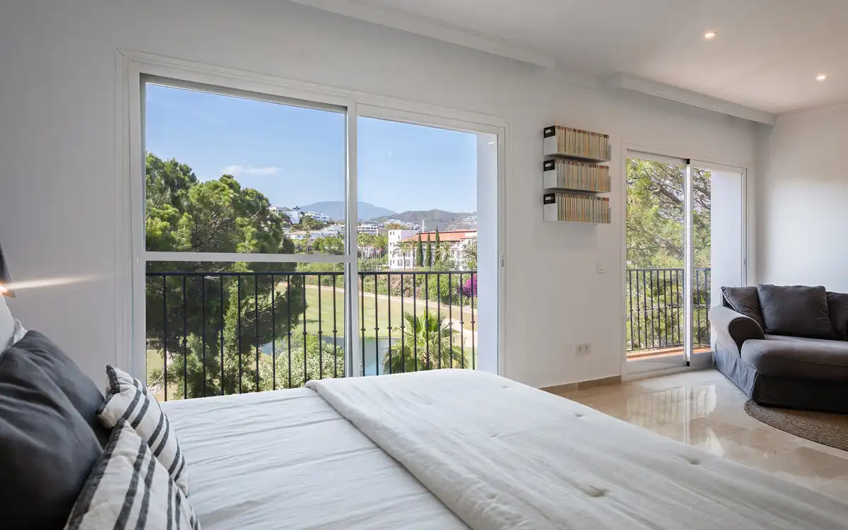 Bedroom of Detached homes for sale in Málaga  with Air Conditioner, Terrace and Storage room