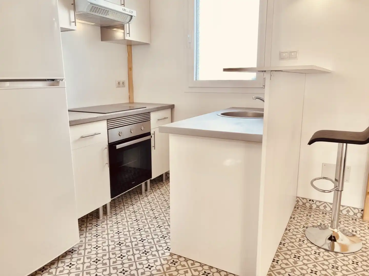 Cocina de Dúplex de alquiler en Madrid con Aire acondicionado, Terraza y Amueblado
