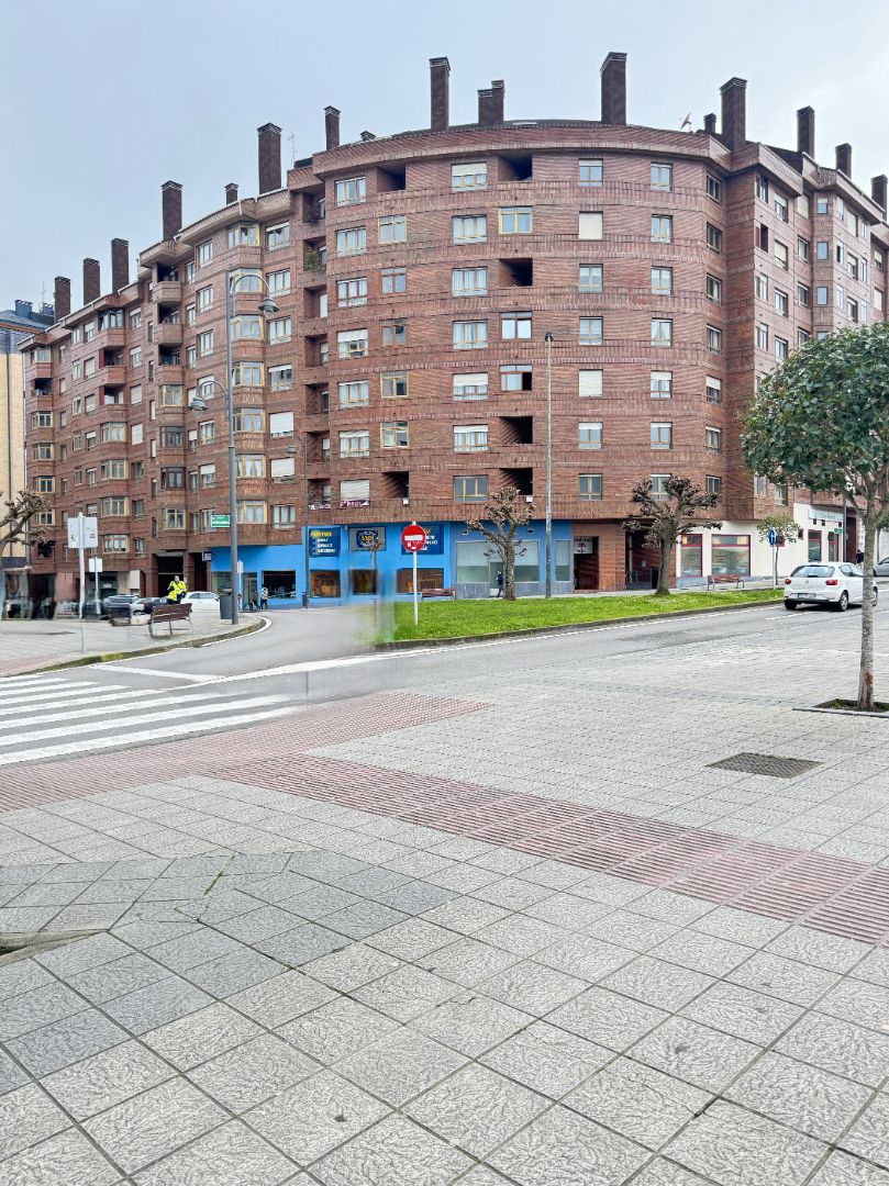 Exterior view of Flat for sale in Avilés  with Heating, Parquet flooring and Storage room